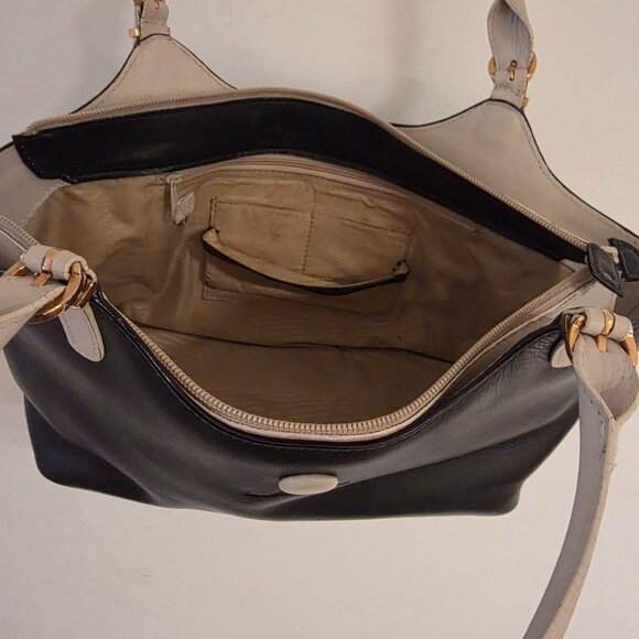 Handbag - Picture 2 of 5